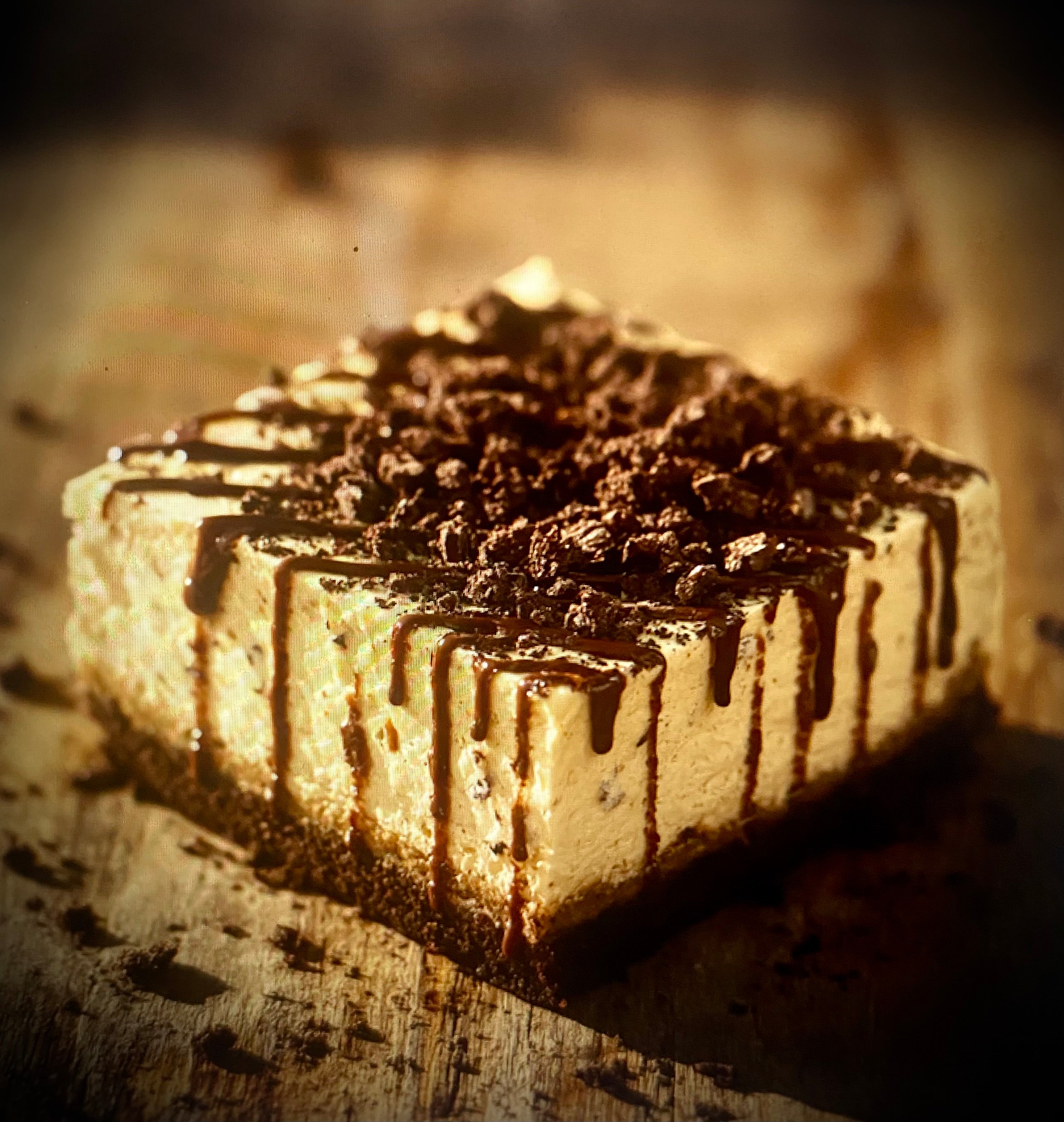 Cookies & Cream Cheesecake (entire cake- 9 slices)